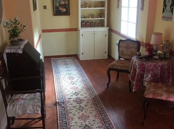 Guest house The Pink House