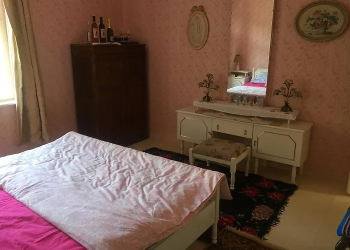 Guest house The Pink House Polkovnik Serafimovo