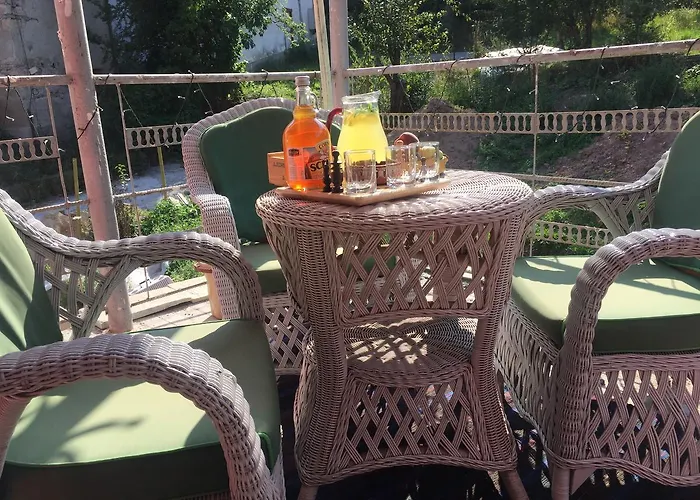 The Pink House Guest house Polkovnik Serafimovo